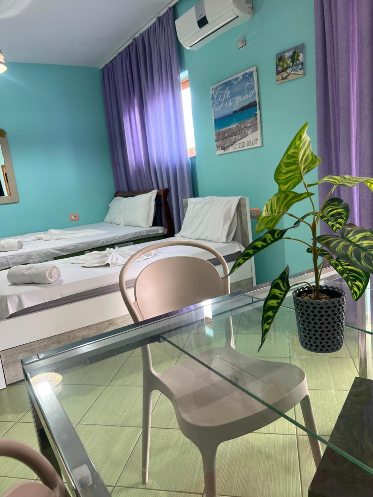 Majki Beach Apartments Sarande Ngoại thất bức ảnh