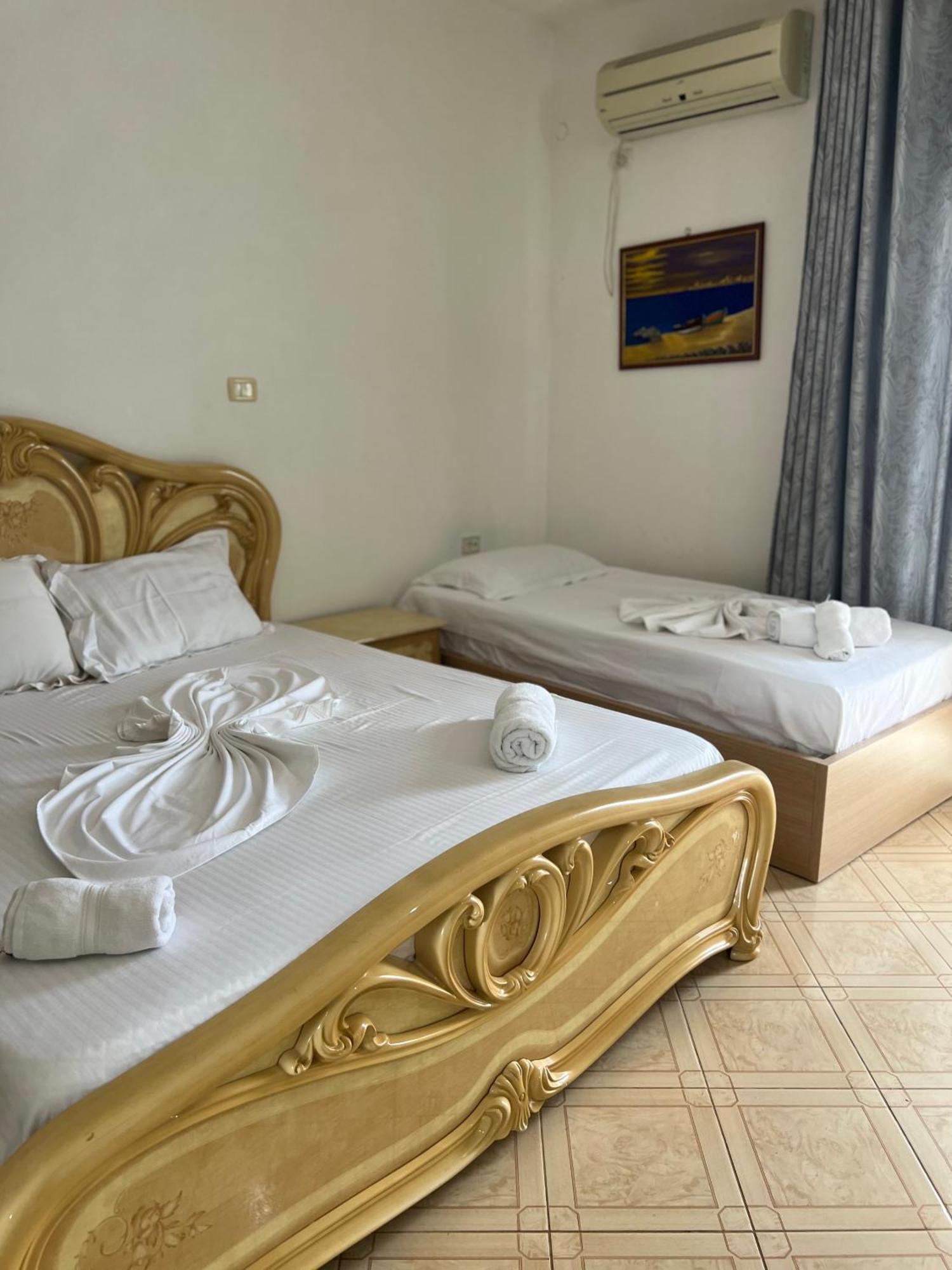 Majki Beach Apartments Sarande Ngoại thất bức ảnh